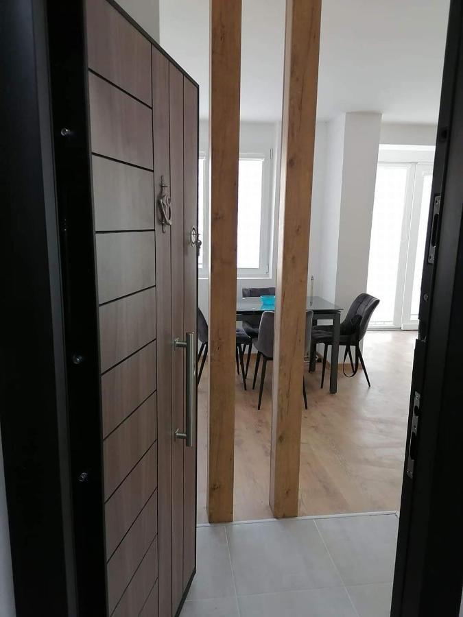 Bjanka Square Apartments 斯科普里 外观 照片